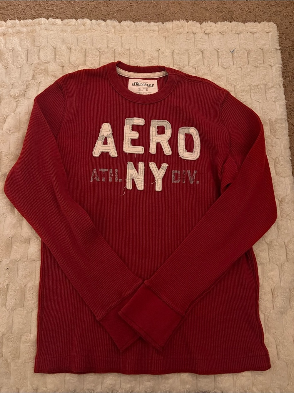 Aeropostale Men's Burgundy Crewneck Thermal Sweater with Applique